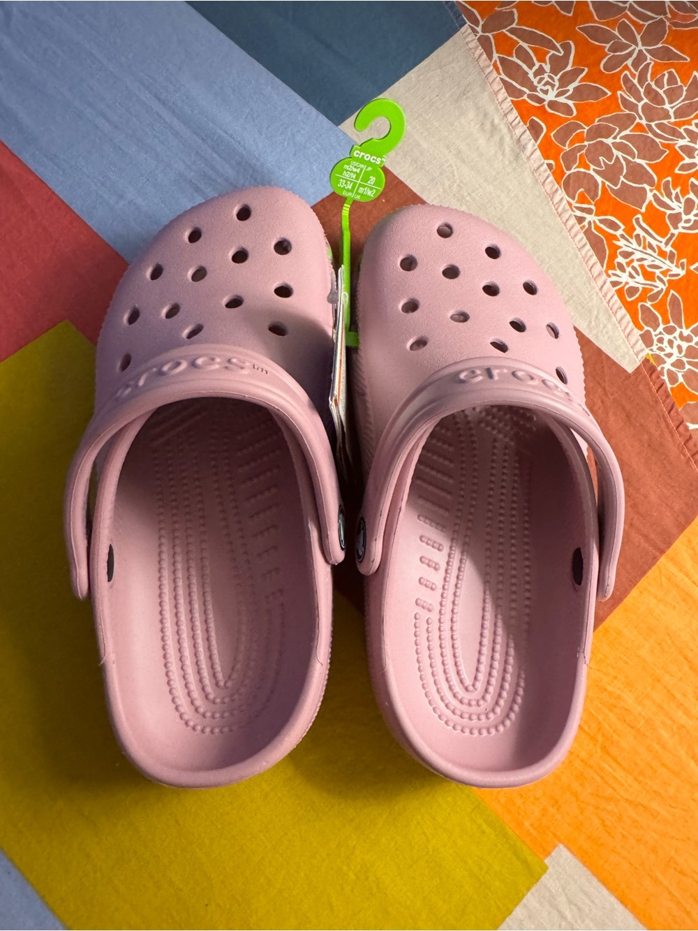 Crocs classic clog M2/ W4- new with tag